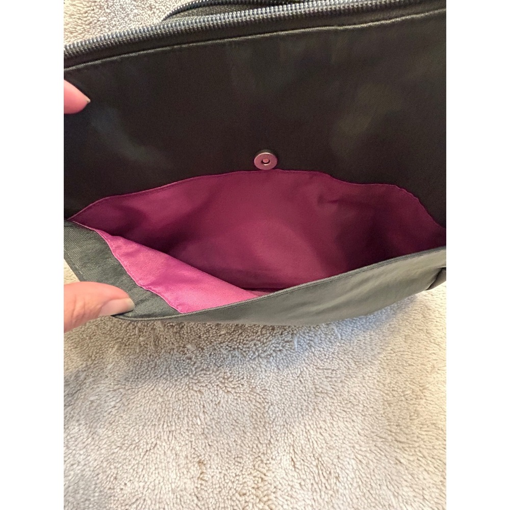 Baggallini Crossbody Bag Charcoal Gray Nylon Multi-Pocket Travel Purse - Picture 9 of 11